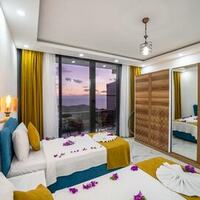 Villa Spring — 60