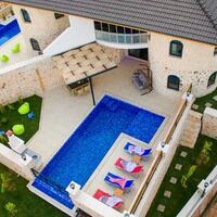 Villa Sandak 1 — 4