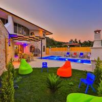 Villa Sandak 1 — 6