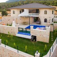 Villa Sandak 1 — 8