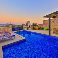 Villa Sandak 1 — 10