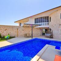 Villa Sandak 1 — 12