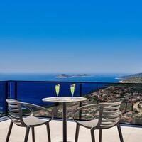Villa Cassa — 18