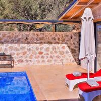 Villa Alaca — 4