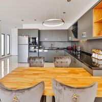 Villa Royal Romeo — 7