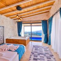 Villa Alaca — 10