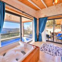 Villa Alaca — 12