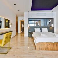 Villa Royal Romeo — 17