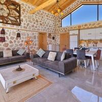 Villa Happiness — 17