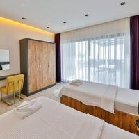 Villa Royal Romeo — 24