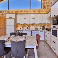 Villa Happiness — 21