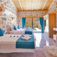 Villa Happiness — 46
