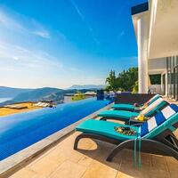Villa Hyperion — 38