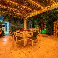 Villa Hyperion — 106