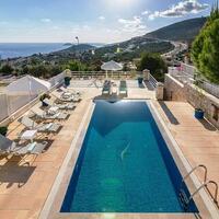 Villa Maribel — 2