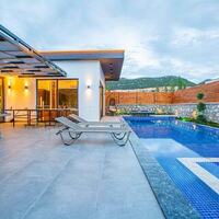 Villa Montenegro — 8