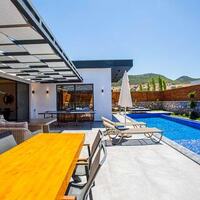 Villa Montenegro — 27