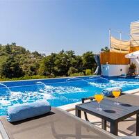 Villa Amber Uno — 13