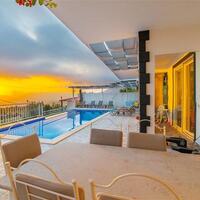 Villa Atlas — 2