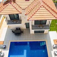 Villa Kaşlı 2 – Çukurbağ kiralık villa