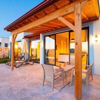 Villa Jade — 8