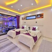 Villa Granada Duo — 47