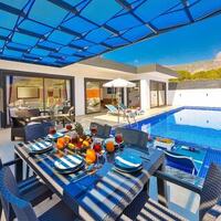 Villa Granada Duo — 56