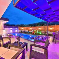 Villa Granada Duo — 57