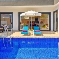 Villa Granada Duo — 63