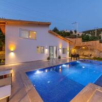 Villa Belis — 5