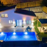Villa Belis — 12
