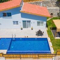 Villa Belis — 28