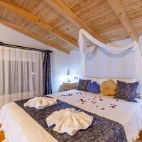 Villa Belis — 84