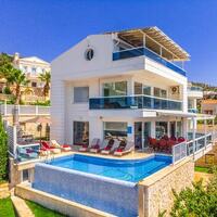 Villa Everes — 98