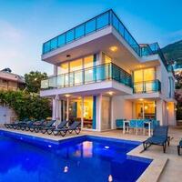Villa Trios — 7