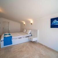 Villa Trios — 40