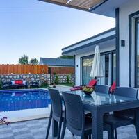 Villa Derin Duo — 2