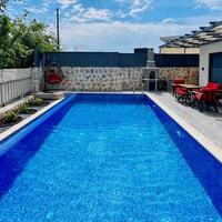 Villa Lantana — 17