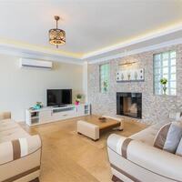 Villa Kral — 177