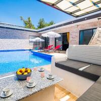 Villa Anemon 2 — 2