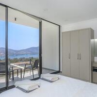 Villa Lion — 100