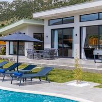 Villa Green House — 11