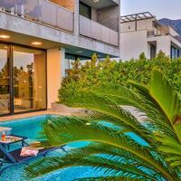Villa Hecky Extra — 2