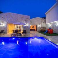 Villa Zeyn 6 — 2