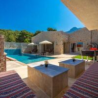 Villa Zeyn 6 — 23