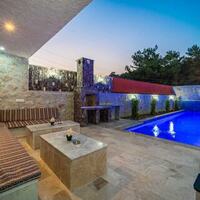 Villa Zeyn 6 — 25