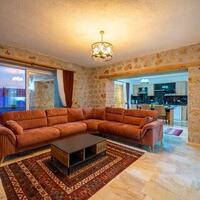 Villa Zeyn 6 — 29