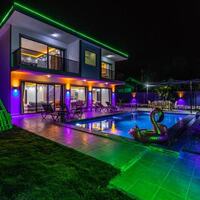 Villa Last Summer — 7