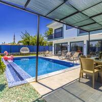 Villa Last Summer — 19