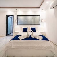 Villa Glorya — 39